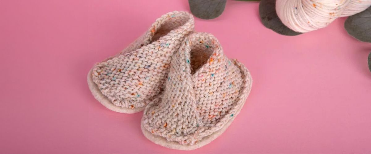 Patron gratuit : Tricoter des chaussons pour bébé, facile et rapide